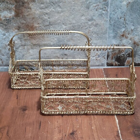 Gold Metal Wire Basket Star and Reindeer Design Christmas Container Decor - Picture 4 of 8